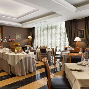 Ramada Naples Baai Van Napels